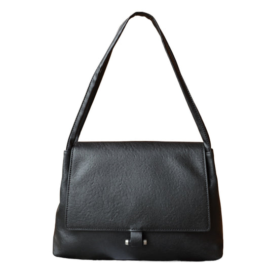 Minimal Flap Underarm Bag