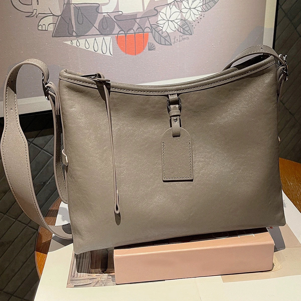 Minimal Square Shoulder Bag