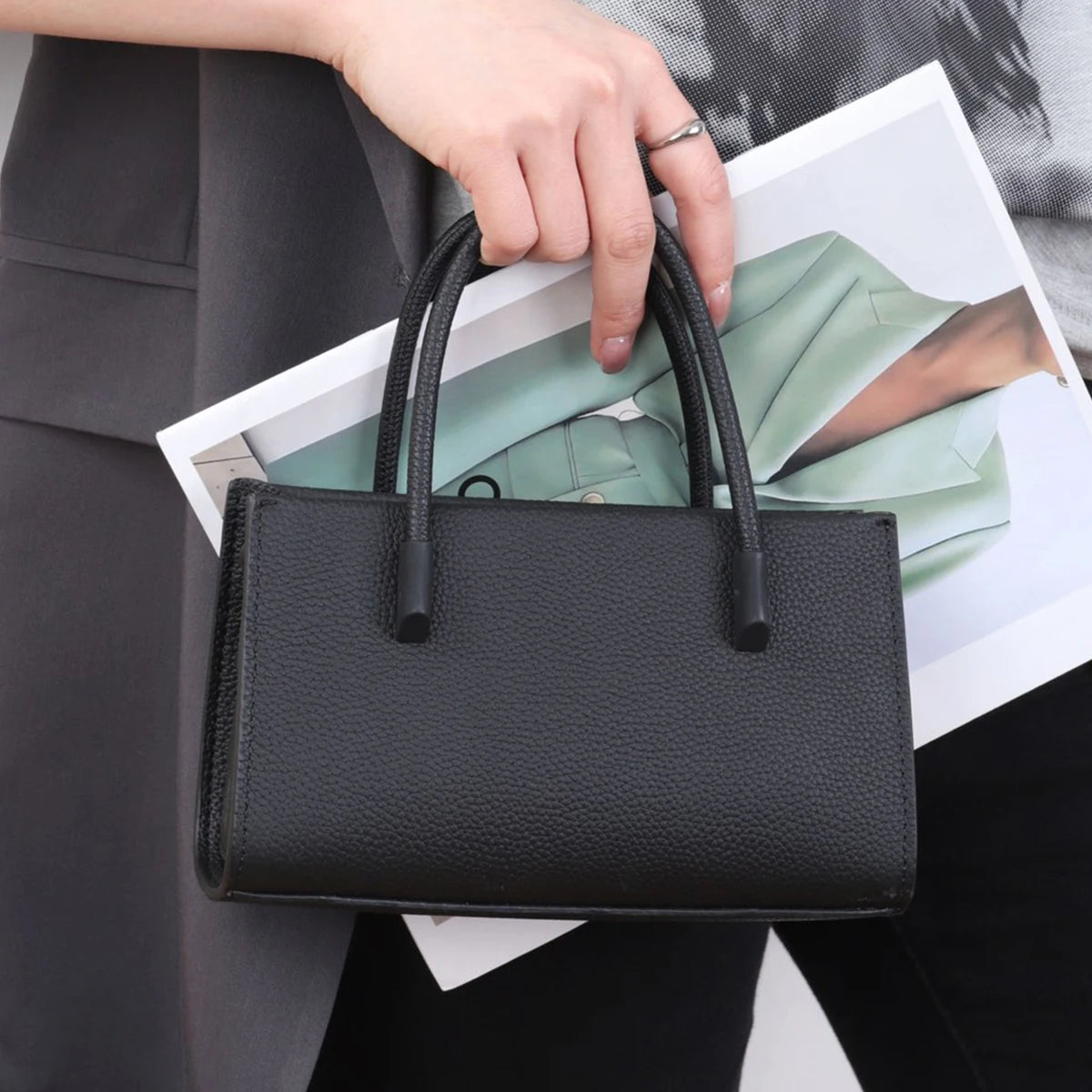 Minimal Structured Tote
