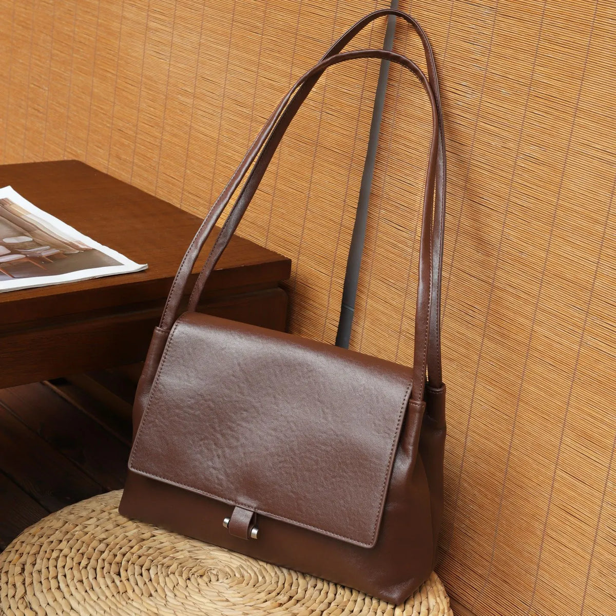 Minimal Flap Underarm Bag