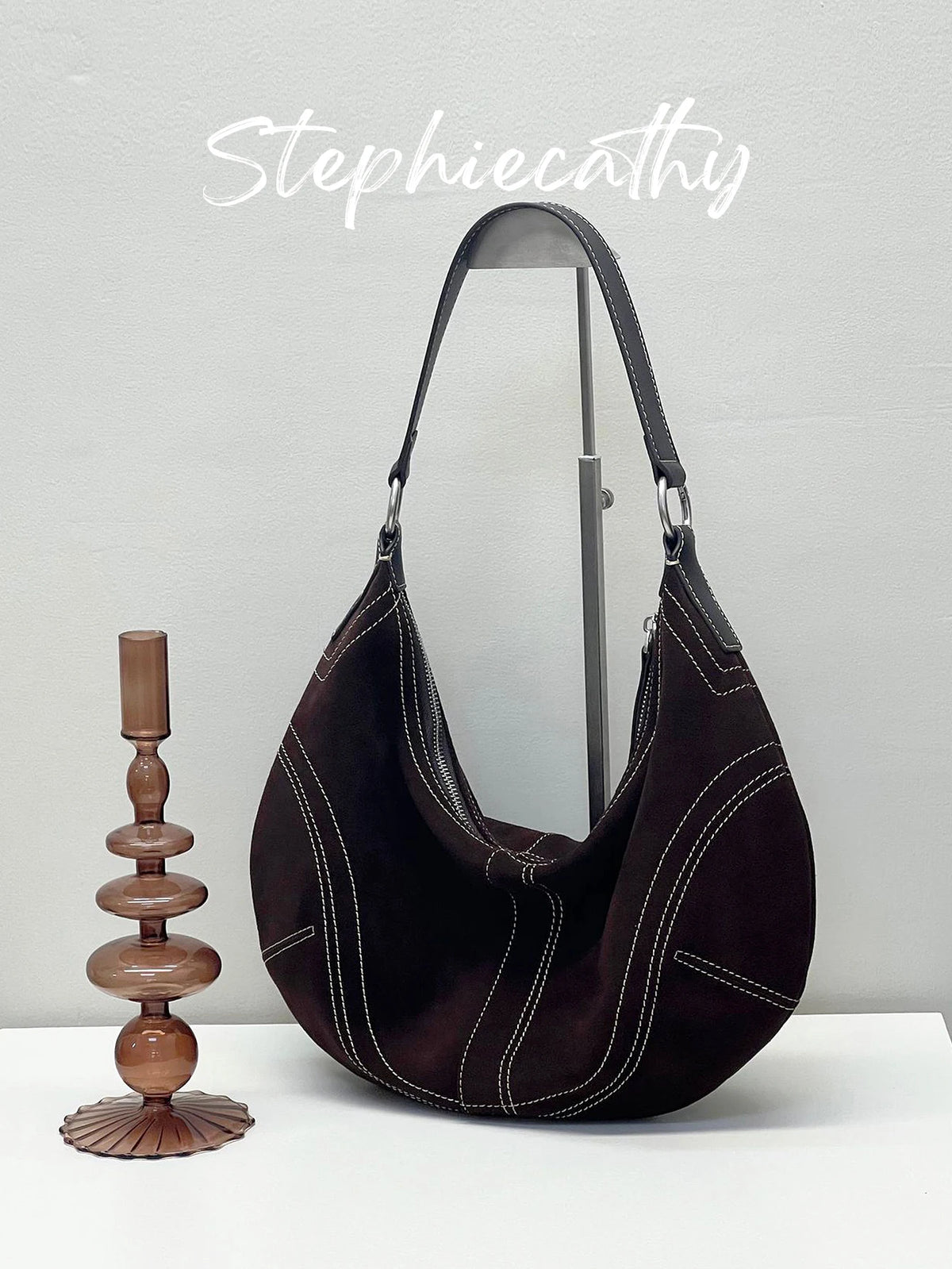 Soft Half-Moon Hobo