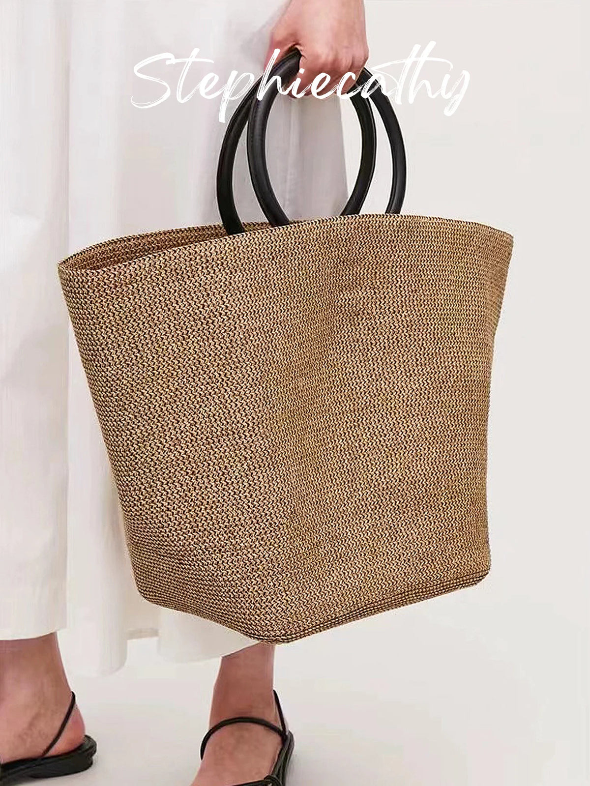 Round-Handle Beach Tote